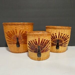 Vintage Wicker PEACOCKS Nesting Basket Planter Woven Storage Country MCM Set 3